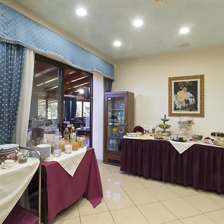 Ξενοδοχείο Margherita 3*