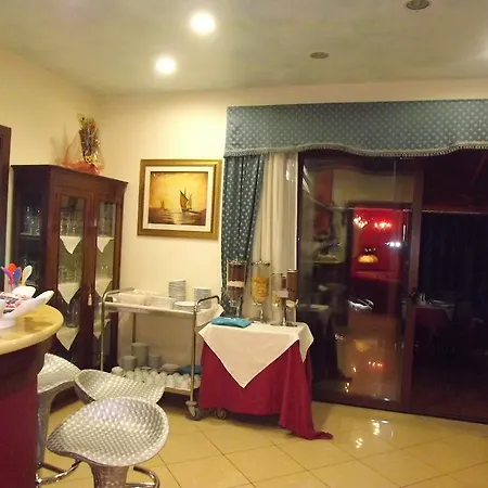 Margherita Hotel 3*